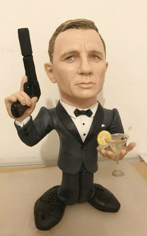 Custom 1/6 Scale Daniel Craig Head Sculpt as James Bond 007 for 12 Custom 1/6 Scale Daniel Craig Head Sculpt as James Bond 007 for 12