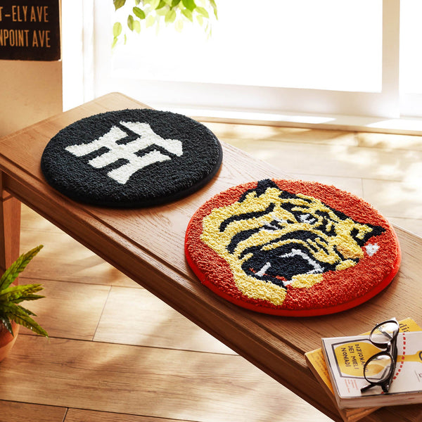Feblilac Cartoon Tiger Head Tufted Cushion